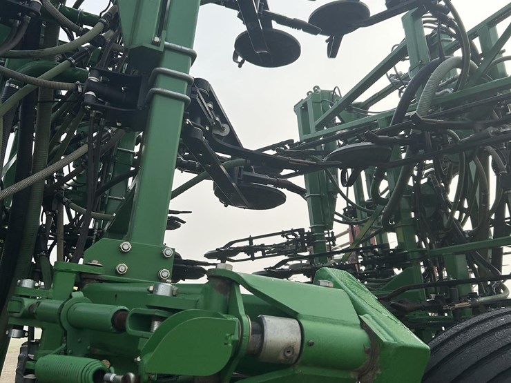 2009-john-deere-1870-image-22