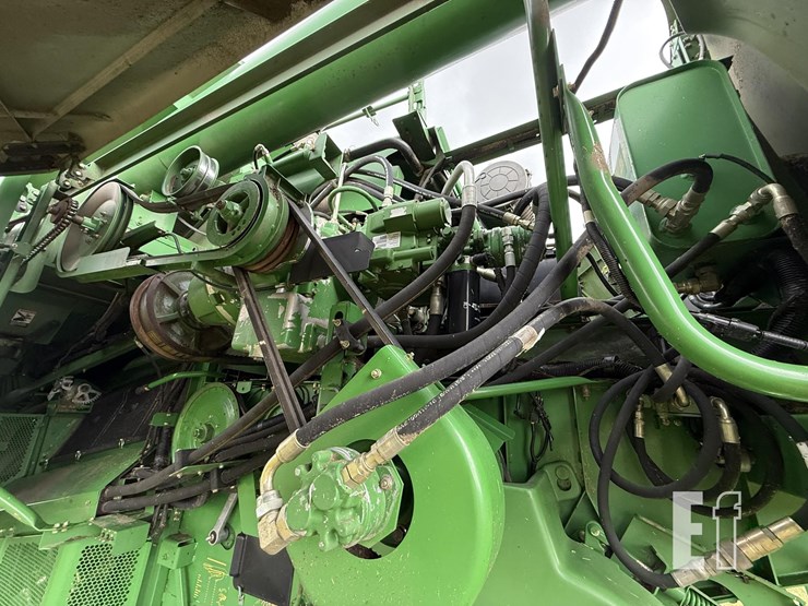 2003-john-deere-9750-image-37