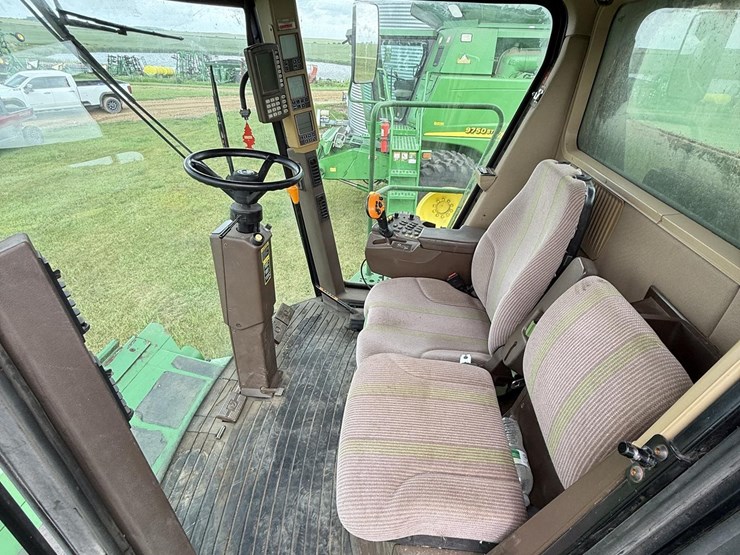 2003-john-deere-9750-image-54