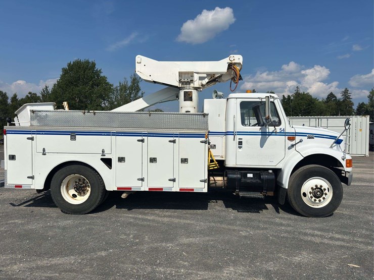 1997-international-4900-image-8