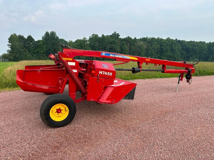 2014-new-holland-h7450-image-3