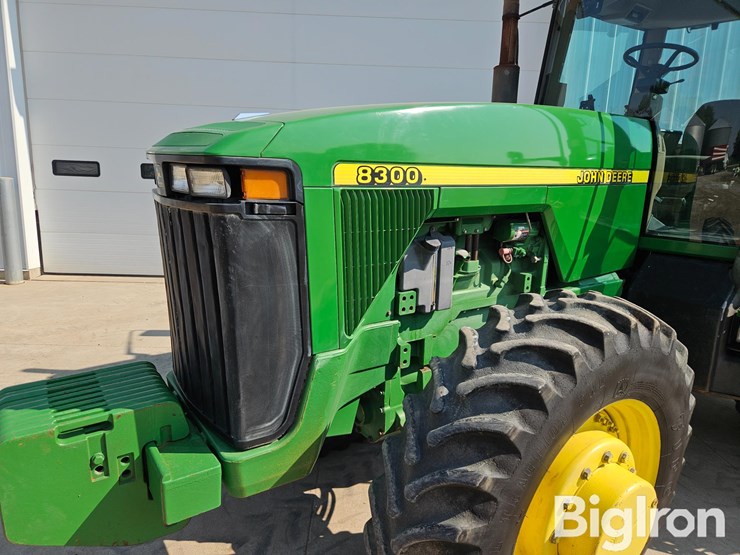1999-john-deere-8300-image-14
