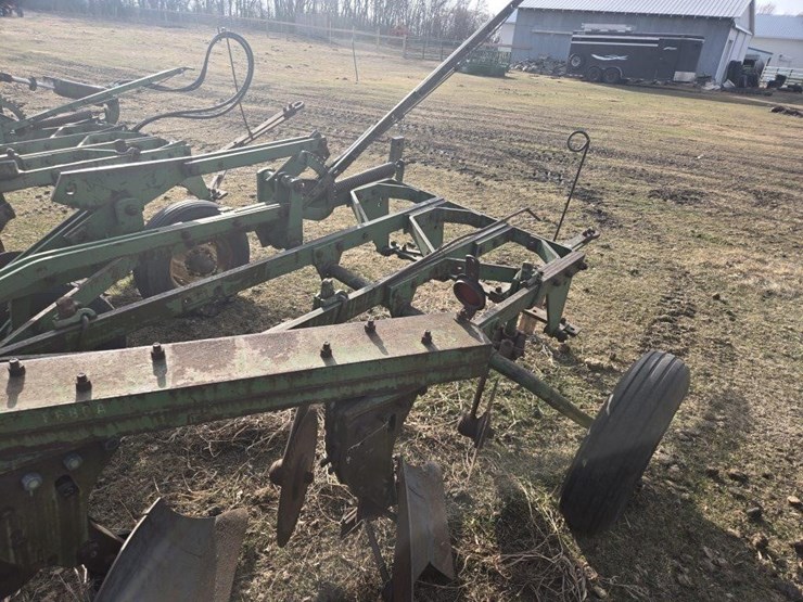 john-deere-5-image-9