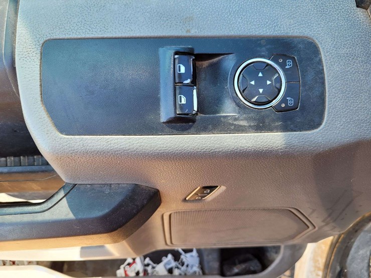 2018-ford-f150-image-7