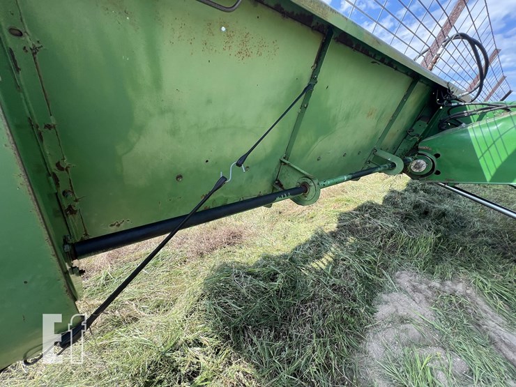 john-deere-224-image-7