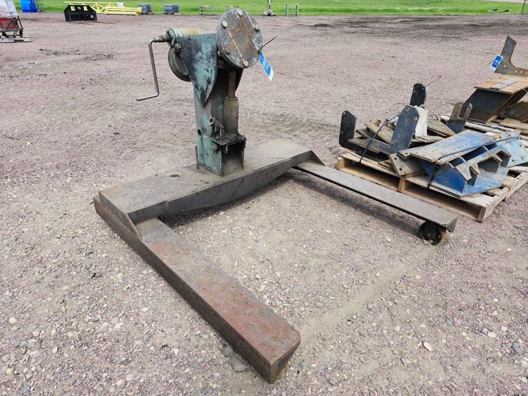 engine-stand-&-brackets-image-6