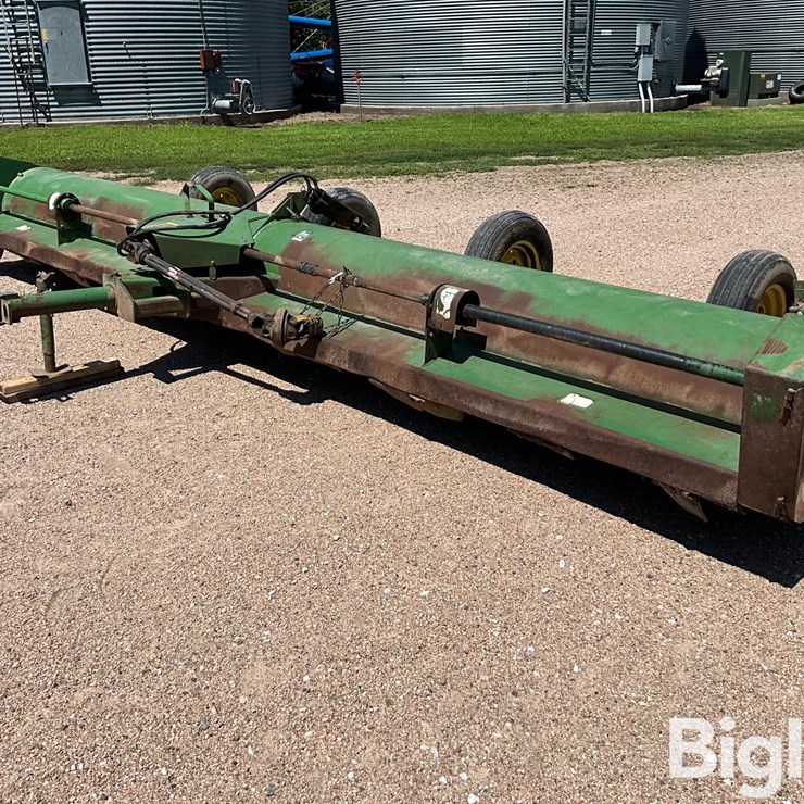 JOHN DEERE 120