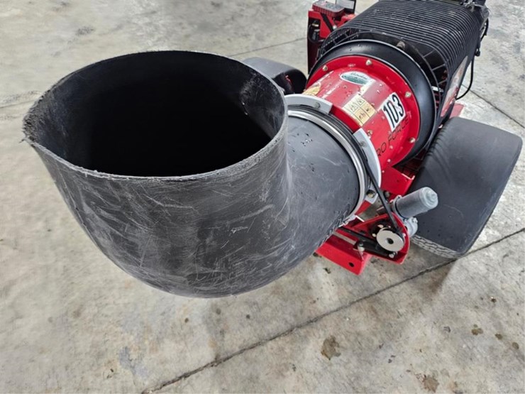 #374-•-2012-toro-pro-force-towable-blower-image-27
