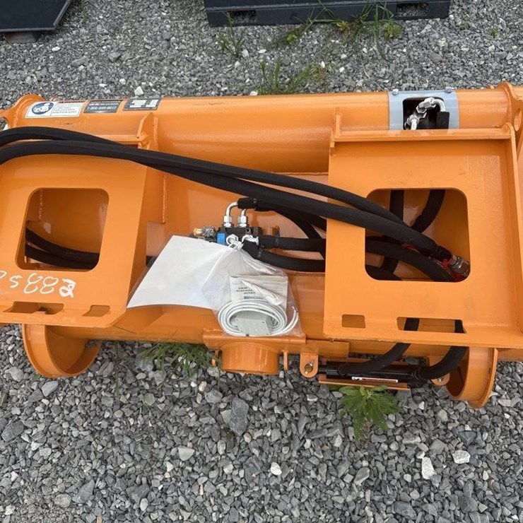 Land Honor Skid Steer Concrete Mixer