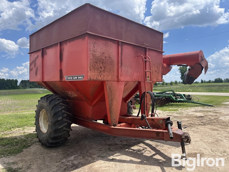 united-farm-tools-650-image-3