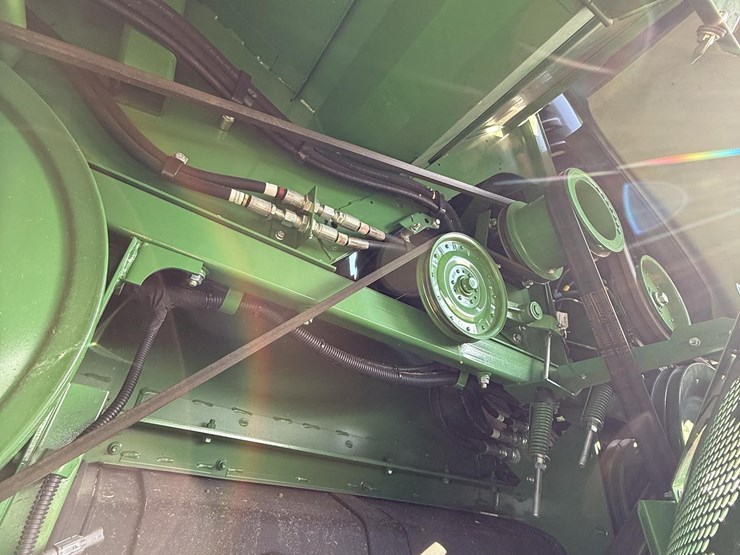2021-john-deere-s780-image-48