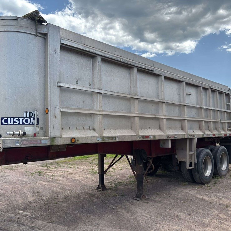 1990 CUSTOM TRAILER