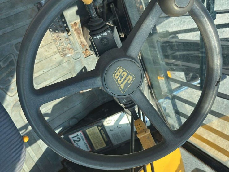 2002-jcb-926-image-16