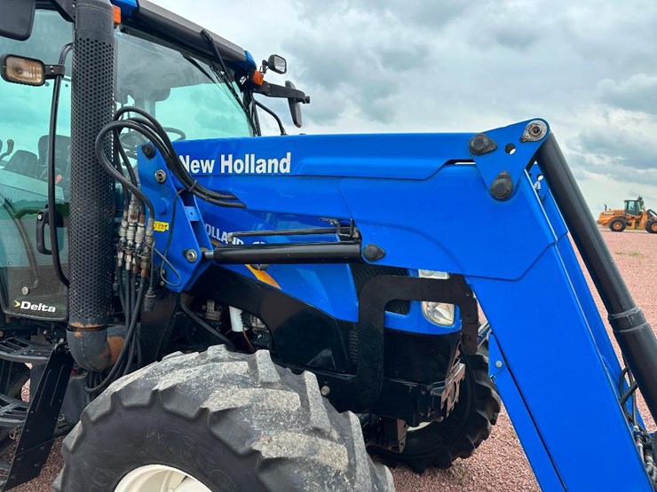 2009-new-holland-855tl-image-33