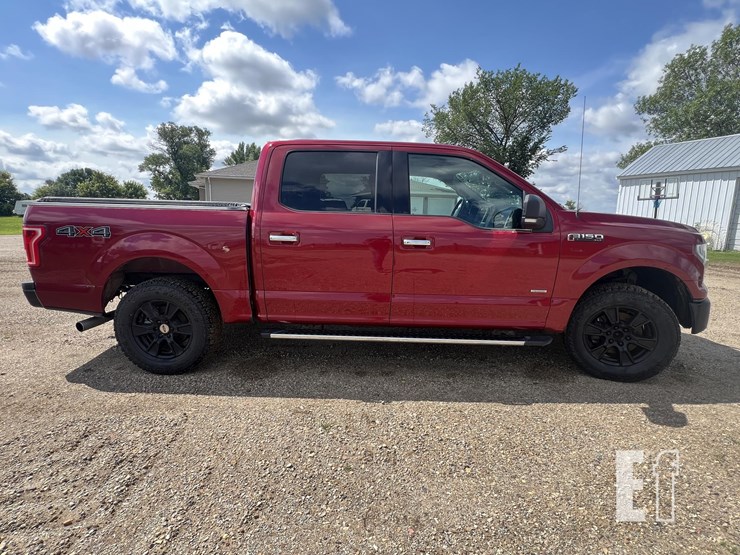 2017-ford-f150-xlt-image-4