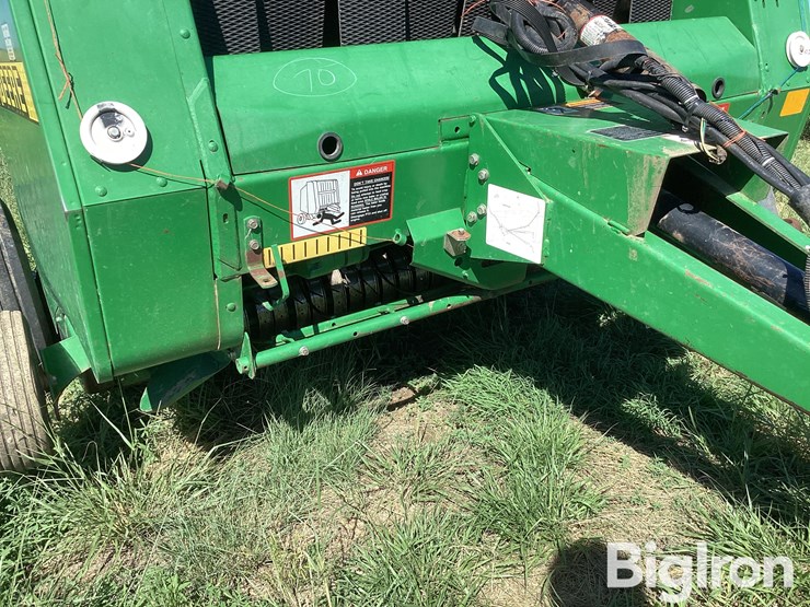 1998-john-deere-566-image-17