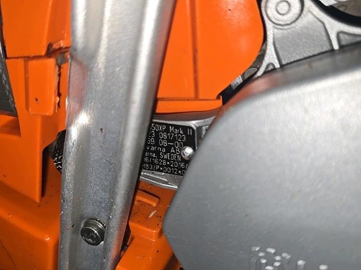 #100-•-2023-husqvarna-550-xp-chain-saw-image-13