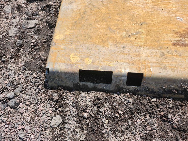 solid-full-weldable-quick-attach-blank-plate-image-3