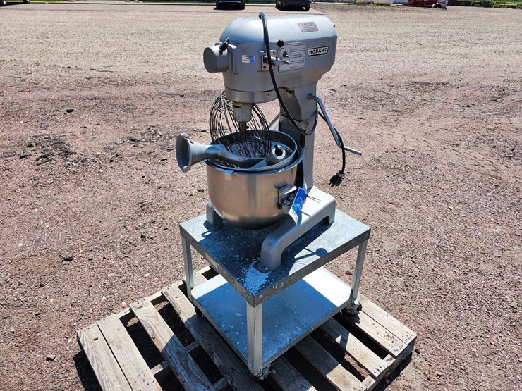 hobart-commercial-mixer-on-cart-with-wheels-image-1