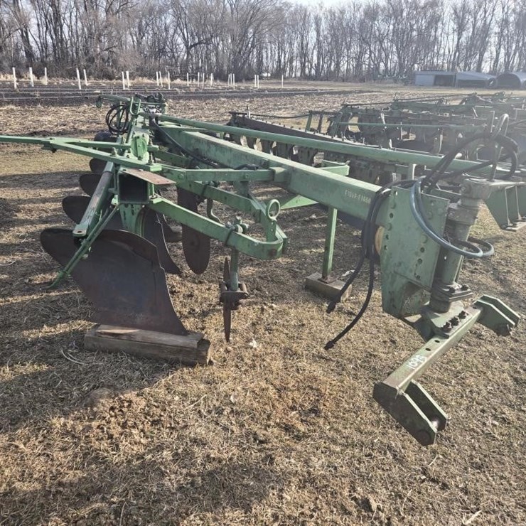 JOHN DEERE 6