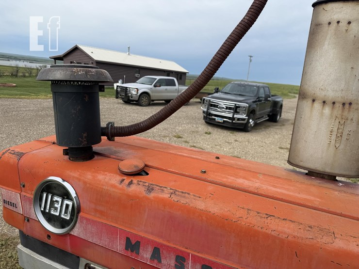 massey-ferguson-1130-image-8