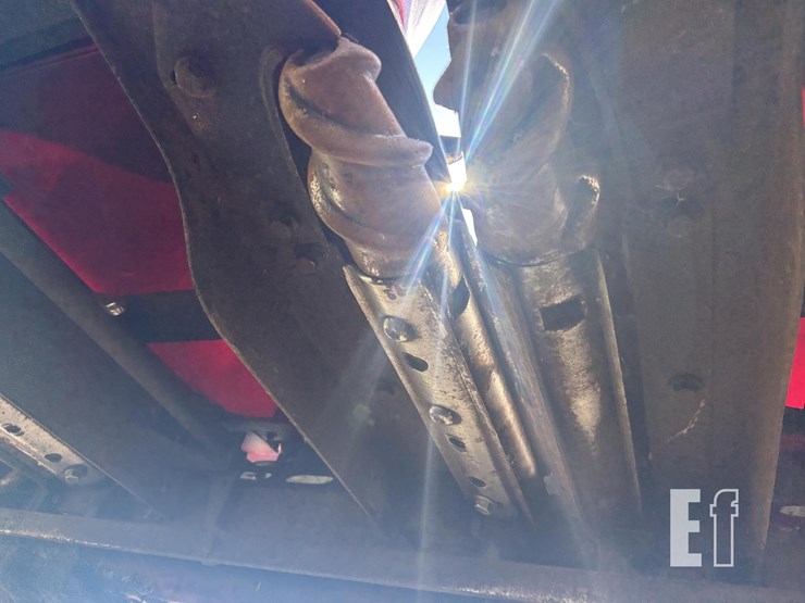 case-ih-2412-image-21