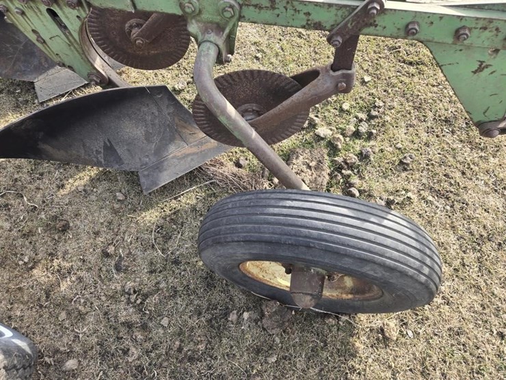 john-deere-5-image-8