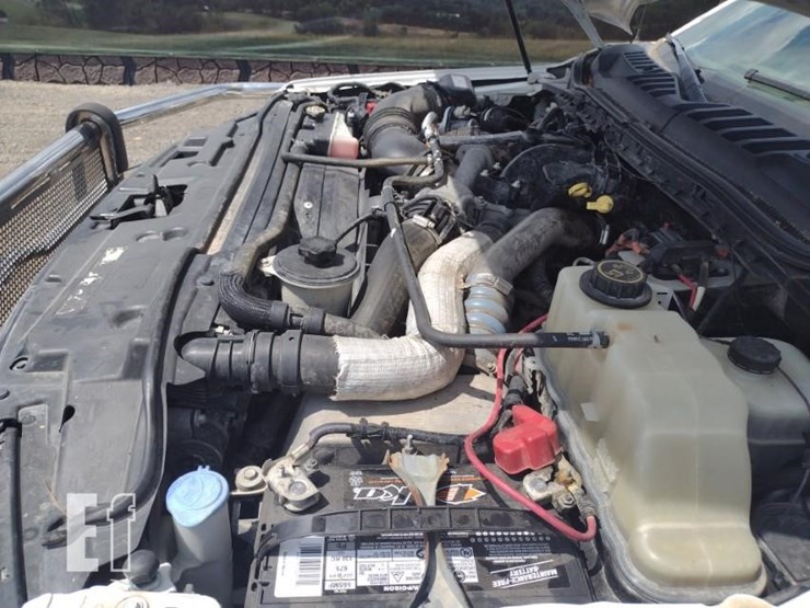 2018-ford-f550-image-17