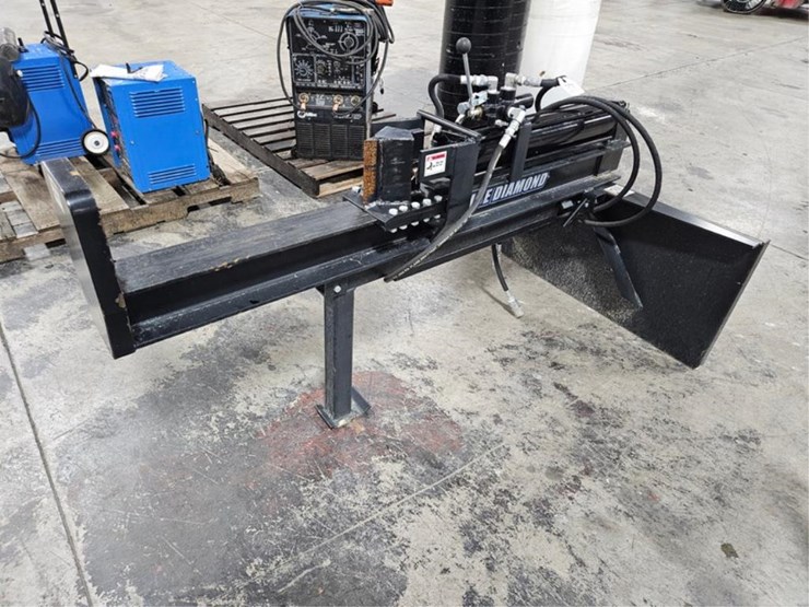 #377-•-blue-diamond-150000-skid-steer-log-splitter-image-1