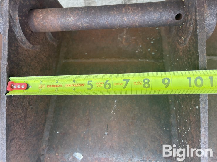 john-deere-310-image-16