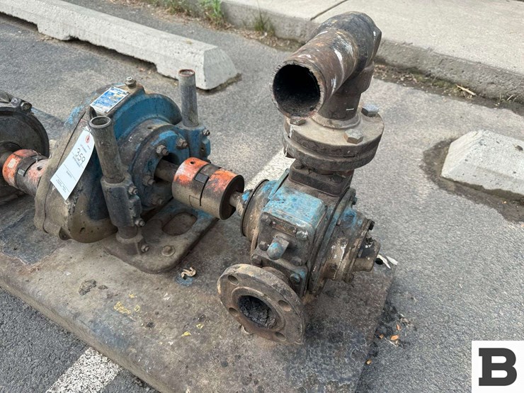 water-pump-with-motor-image-2