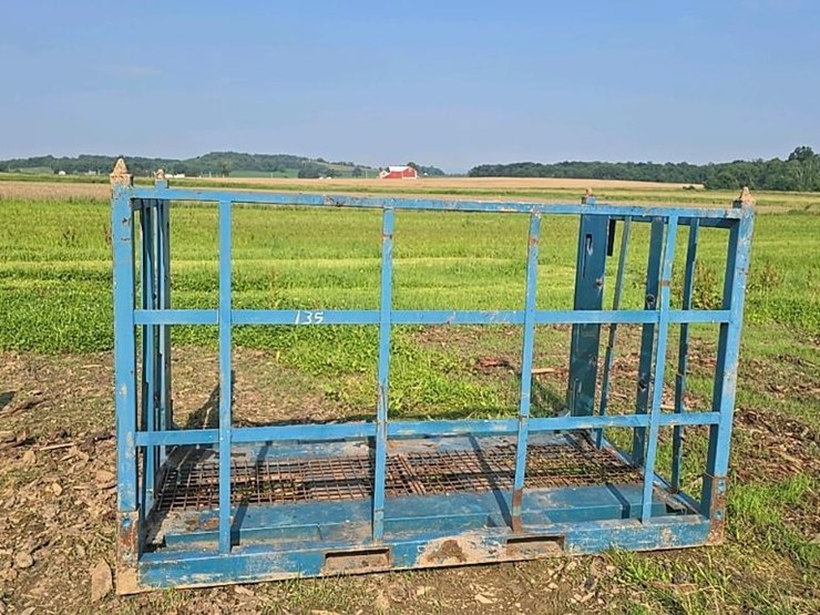 #135-•-lift-cage-image-7