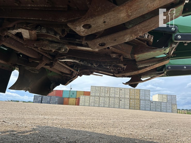 2010-john-deere-612c-image-31