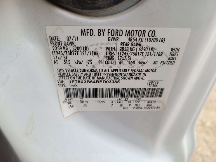 2011-ford-f350-image-13