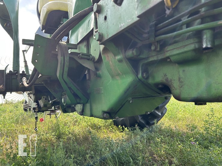 john-deere-2010-image-21
