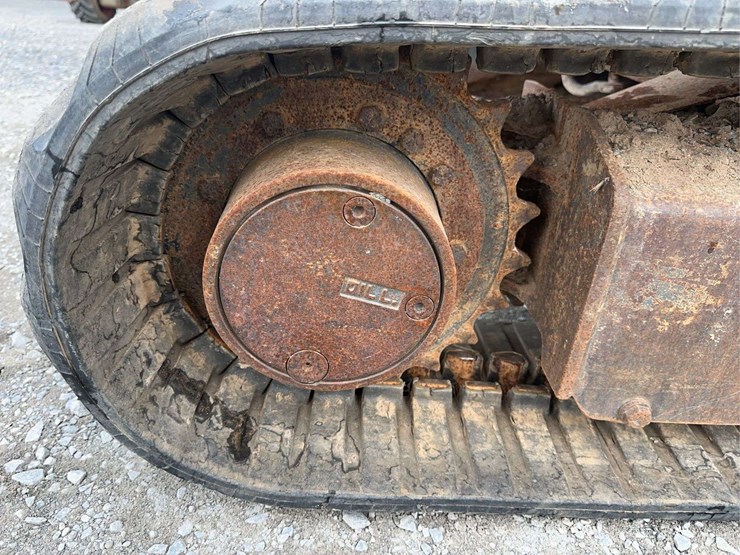 2012-case-cx36b-image-10