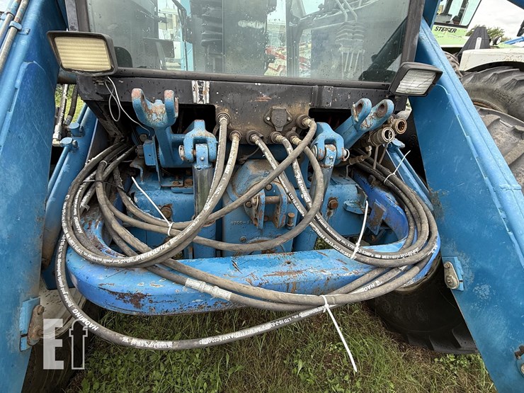 new-holland-9030-image-5