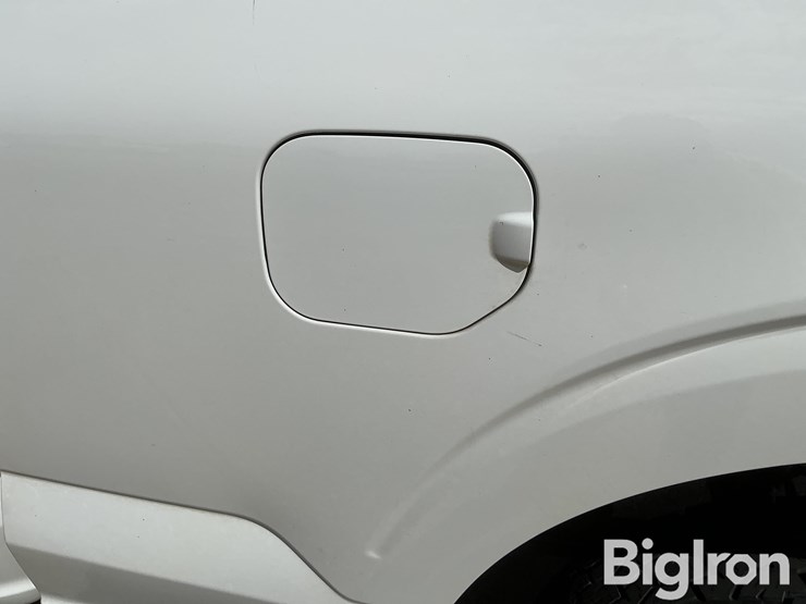2021-ford-f150-xl-image-9