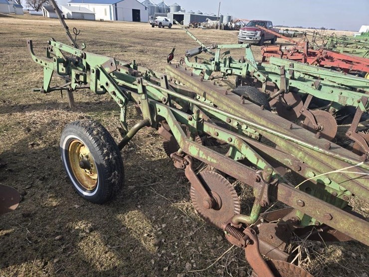 john-deere-5-image-11
