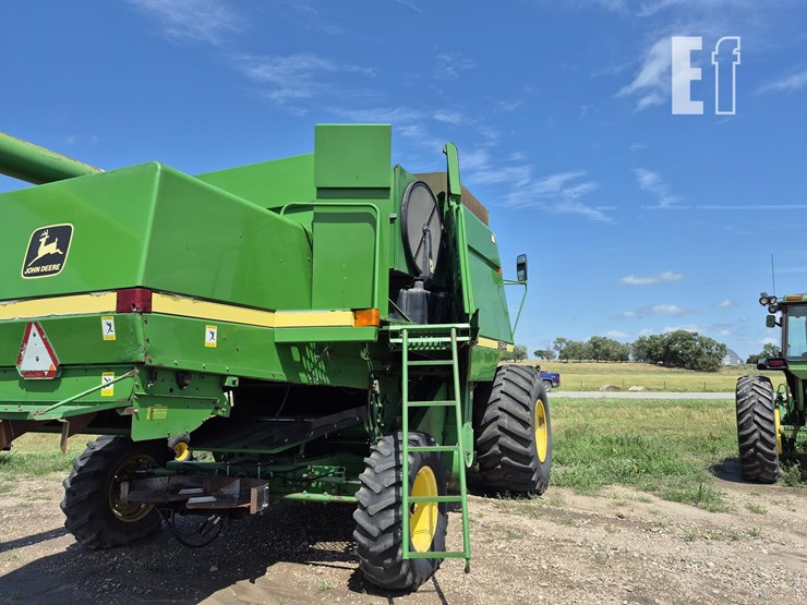 1990-john-deere-9600-image-32