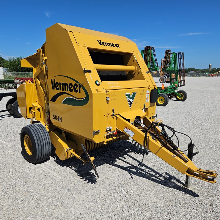 2012 VERMEER 504N