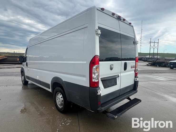 2015-ram-promaster-3500-image-16
