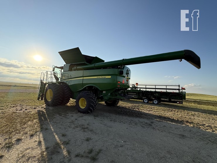 2021-john-deere-s780-image-71