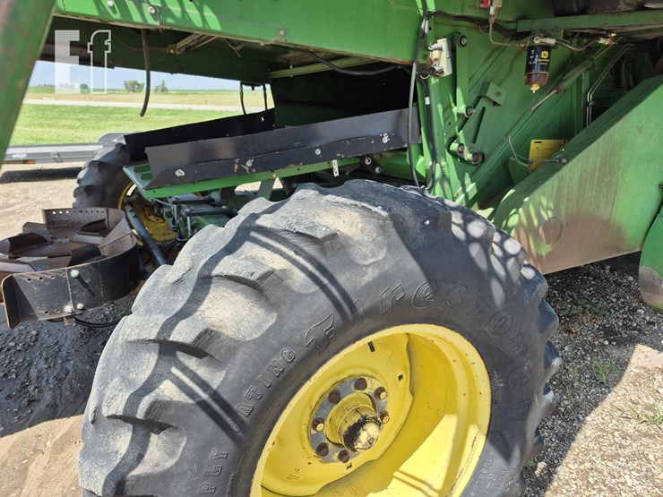 1990-john-deere-9600-image-35