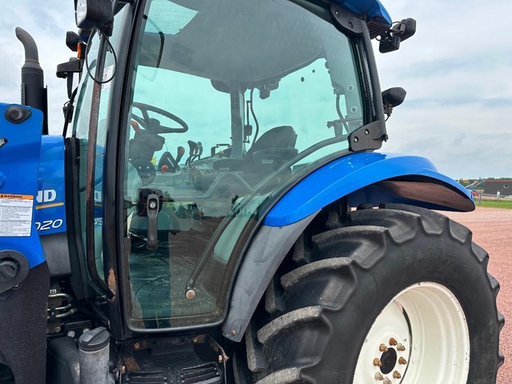 2009-new-holland-855tl-image-12
