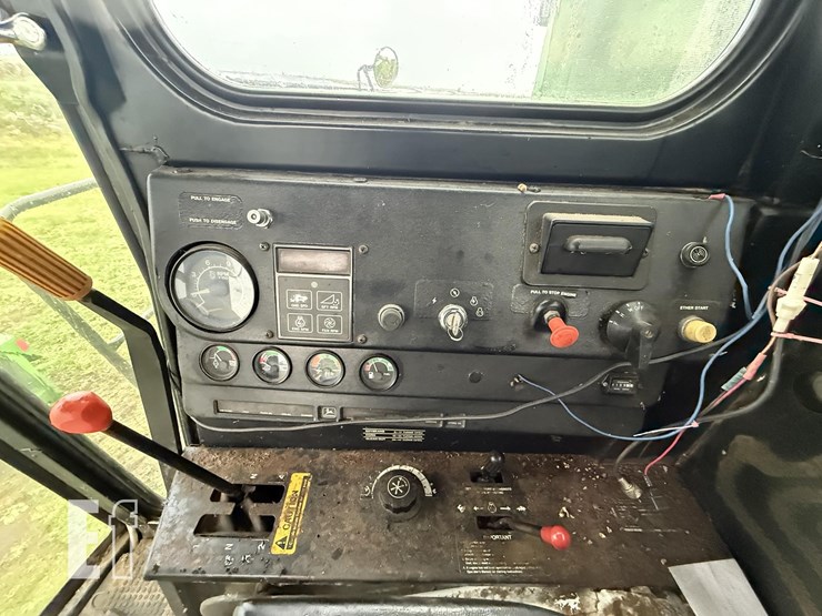 john-deere-7720-image-22