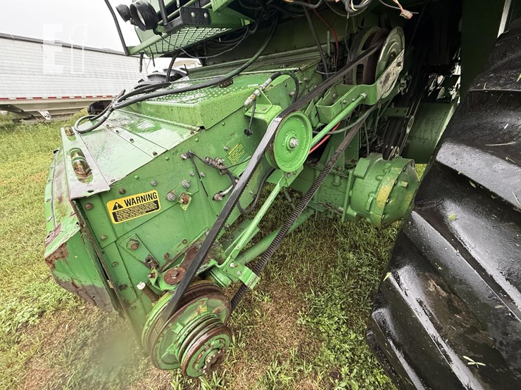john-deere-8820-image-13