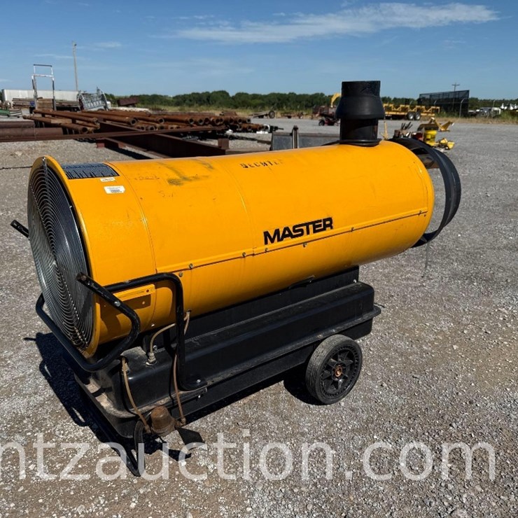 MASTER 280,000 BTU HEATER, DIESEL/KEROSENE,