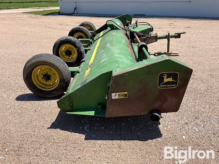 john-deere-120-image-4