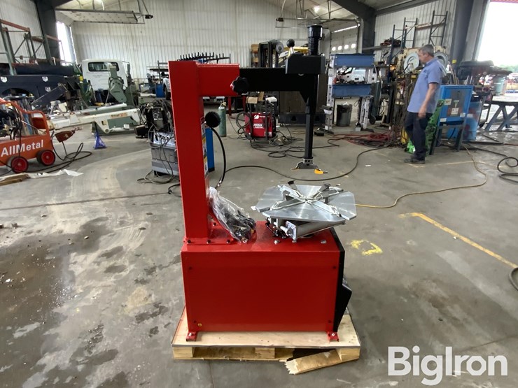 2025-ce-semi-automatic-tyre-changer-image-4
